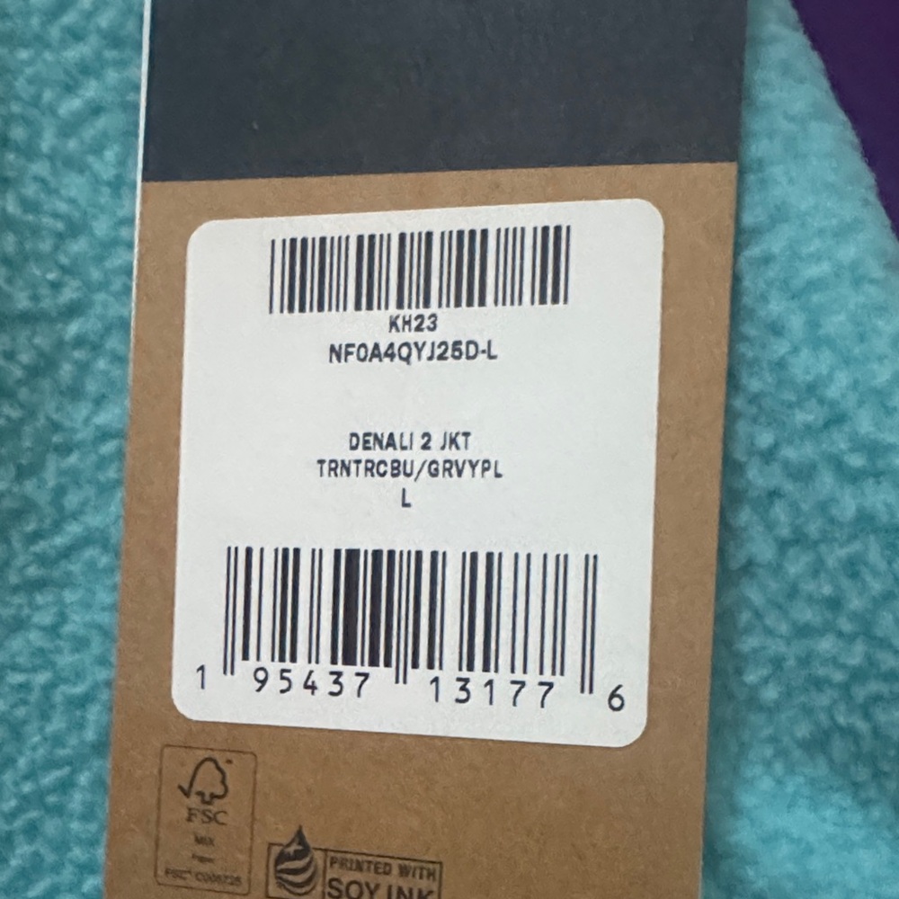 The North Face Purple and Teal Fleece Jacket - Picture 2 of 7